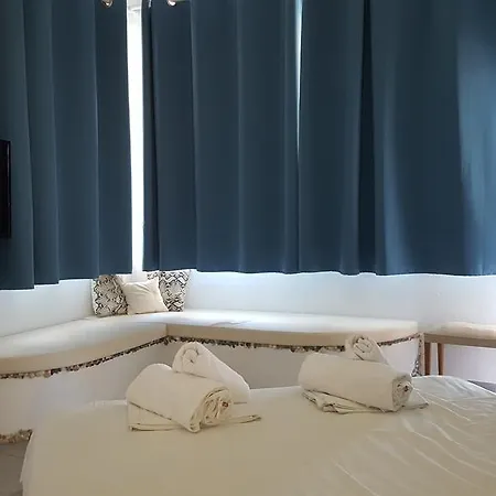 Amelia Luxury Lägenhet *